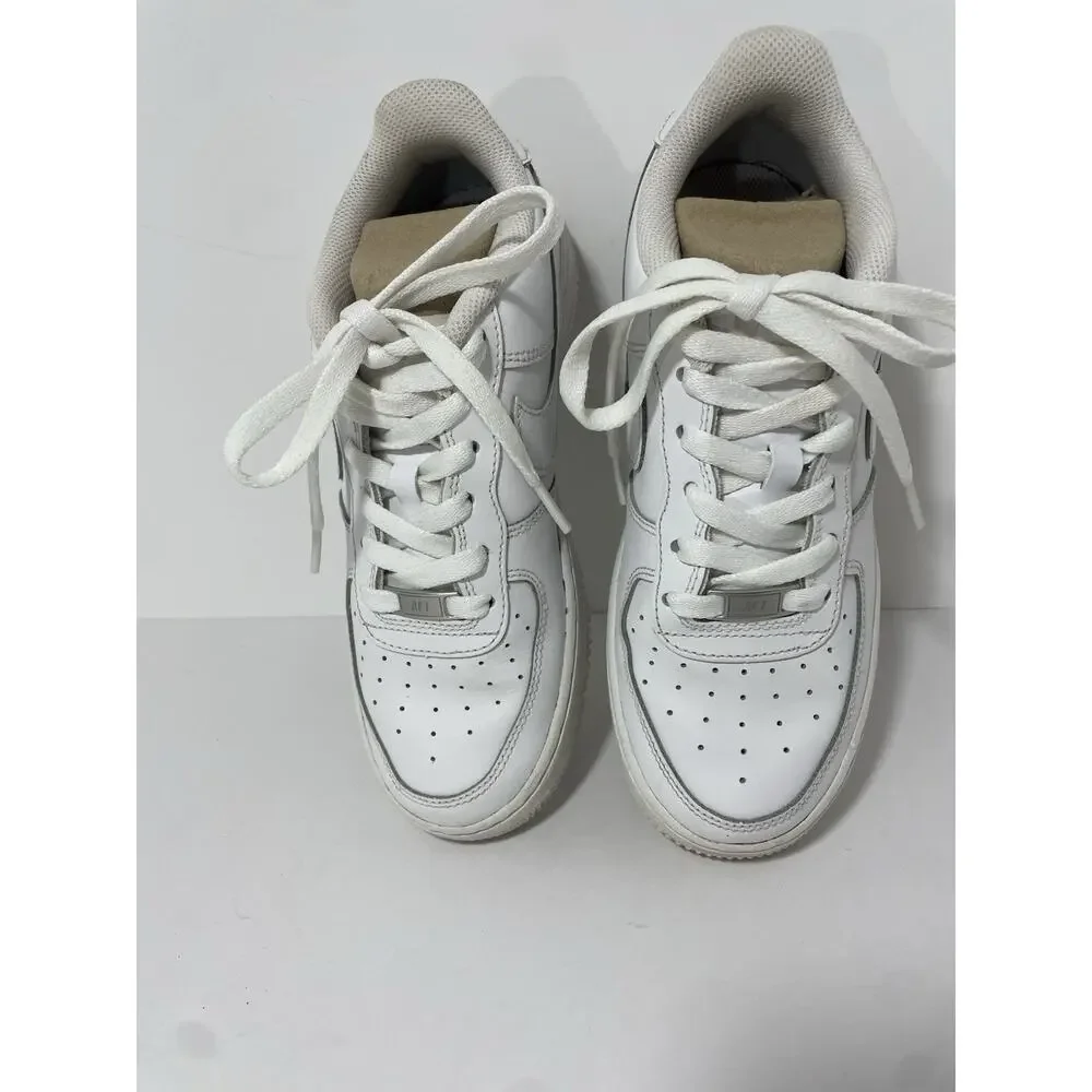 Nike Air Force 1 AF1 Low Triple White Shoes Size Women's 8 Sneakers (6Y)